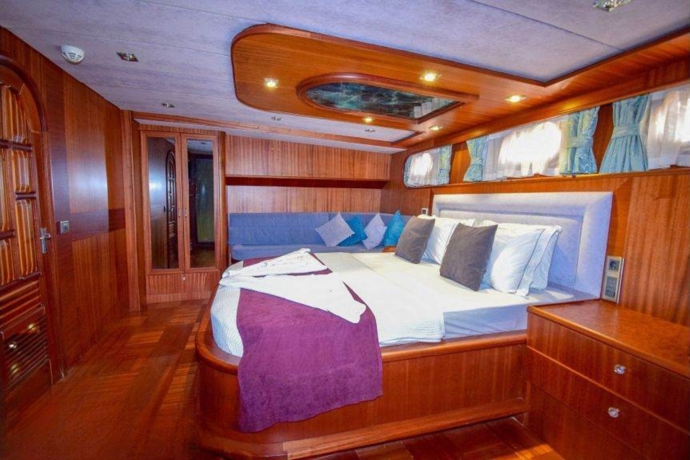 Guest Suite 11.jpg