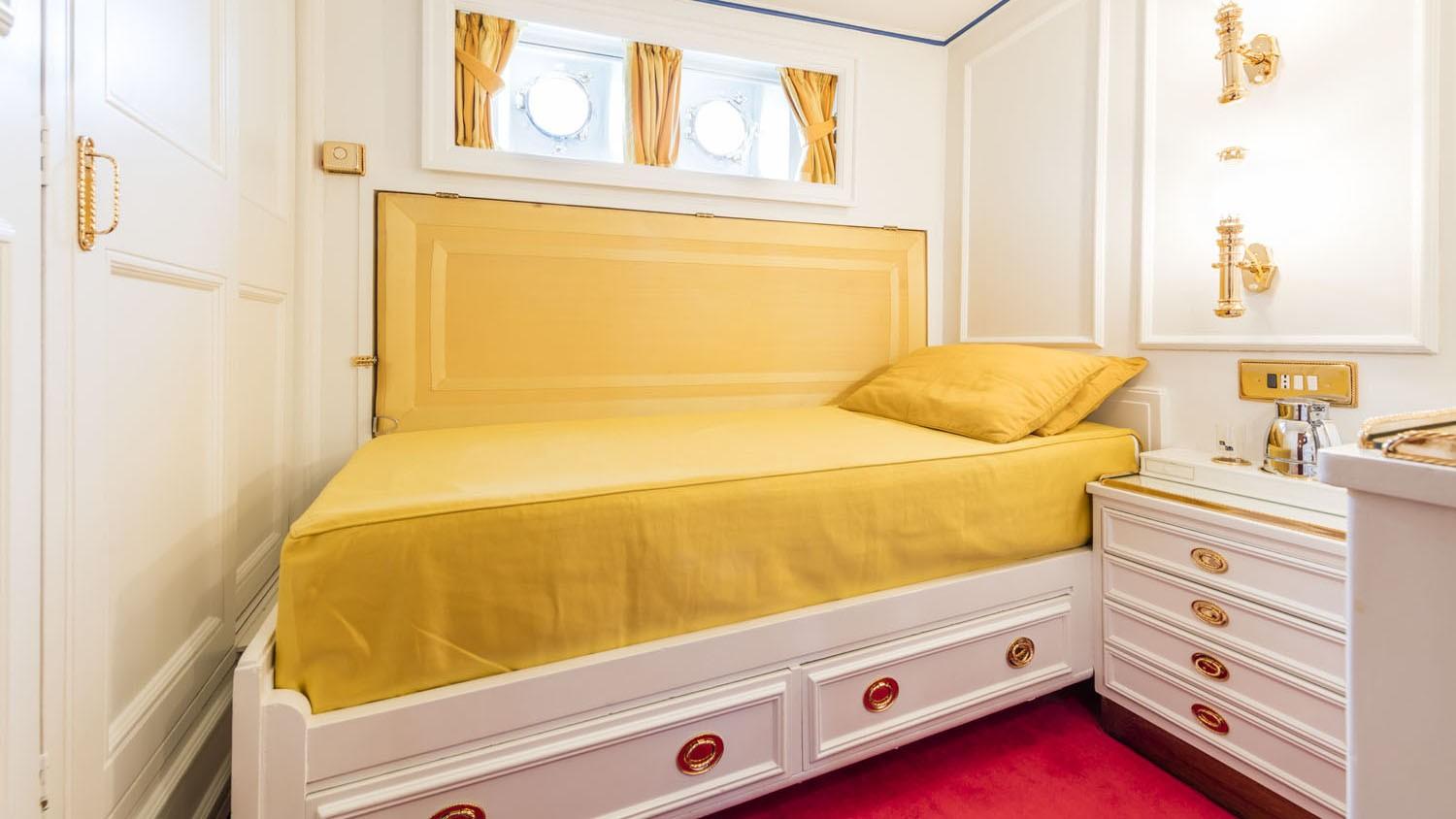 Guest cabin .jpg
