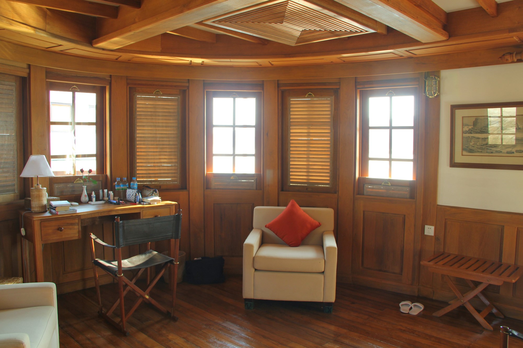 Guest cabin.jpg