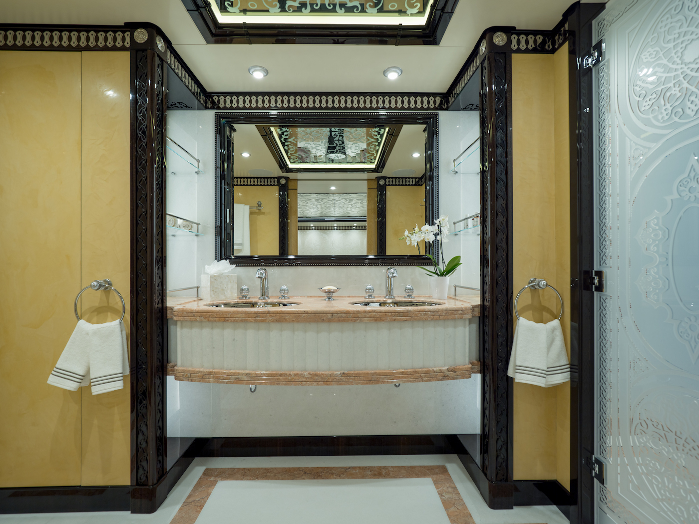 Guest twin suite starboard - bathroom .jpg