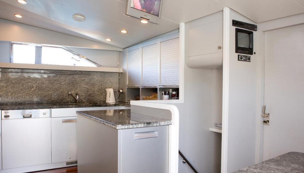 Interior 00003.jpg