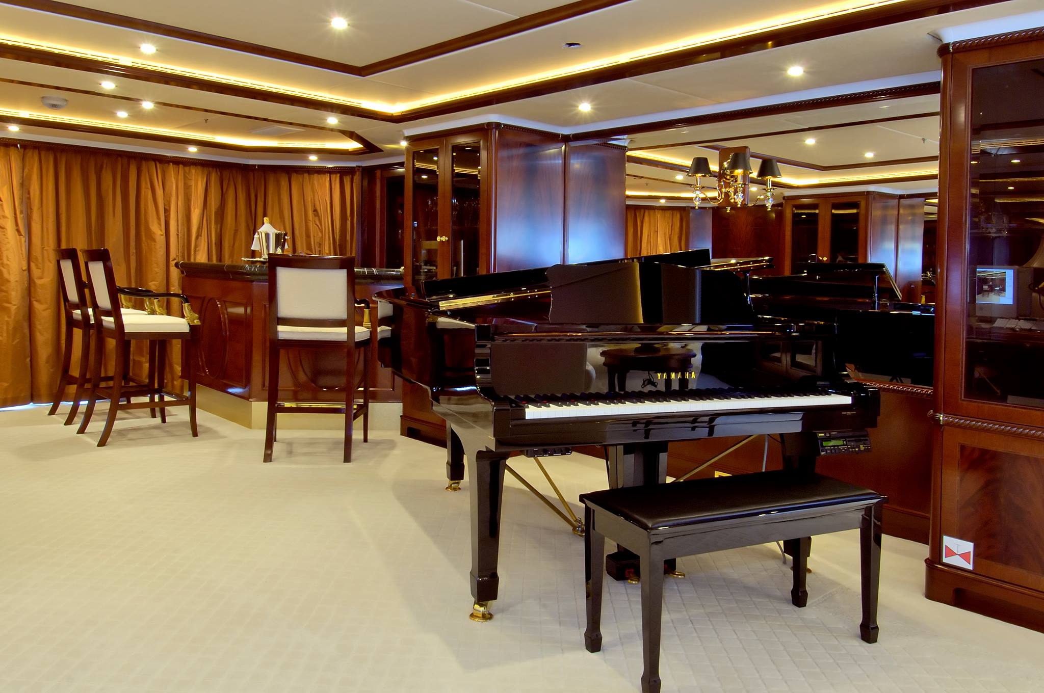 Interior 00007.jpg