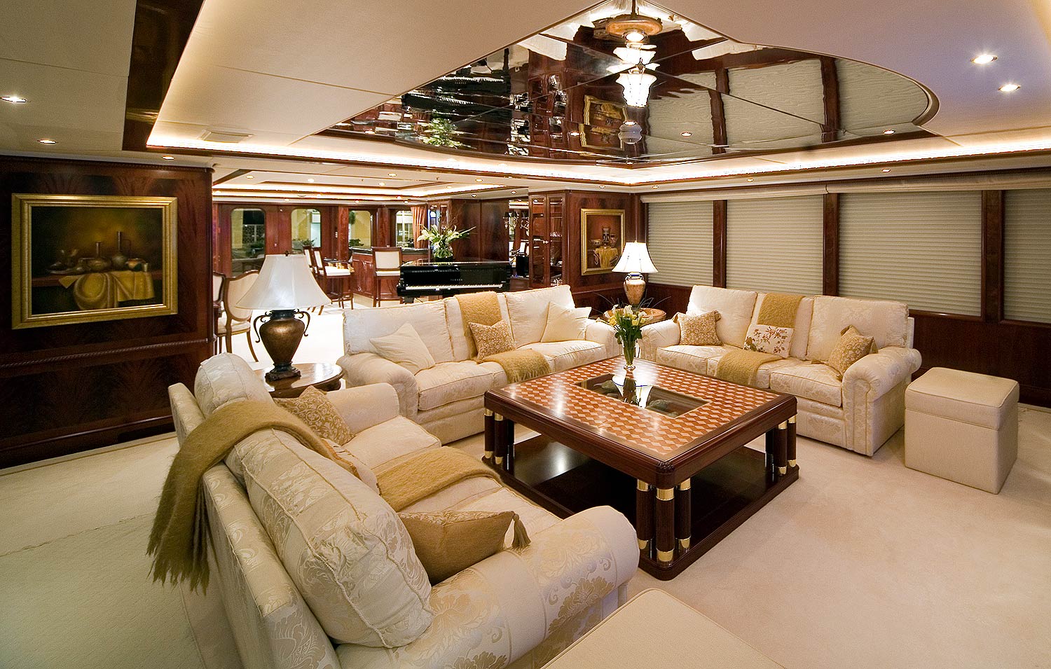 Interior 00008.jpg