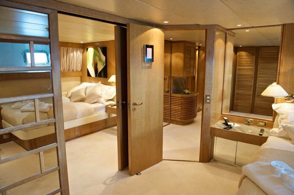 Interiors 00008.jpg