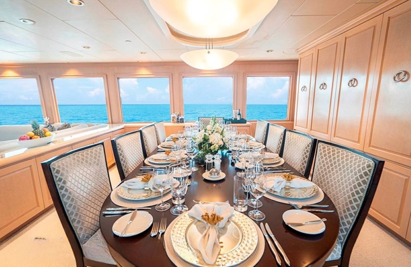 Main Dining 01.jpg