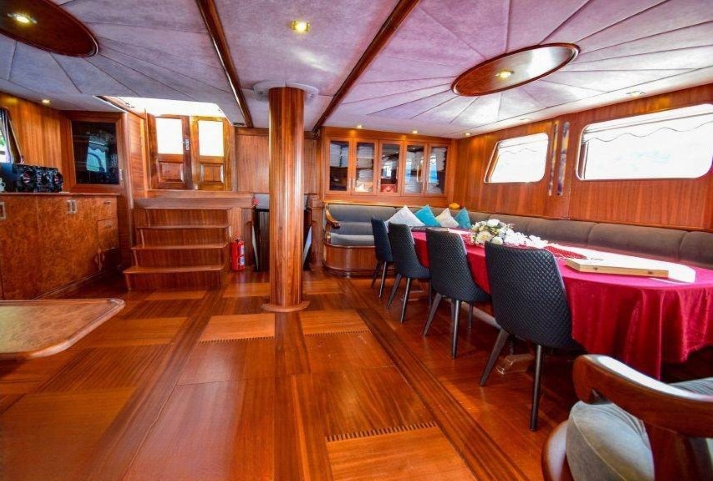 Main Salon With Dining.jpg