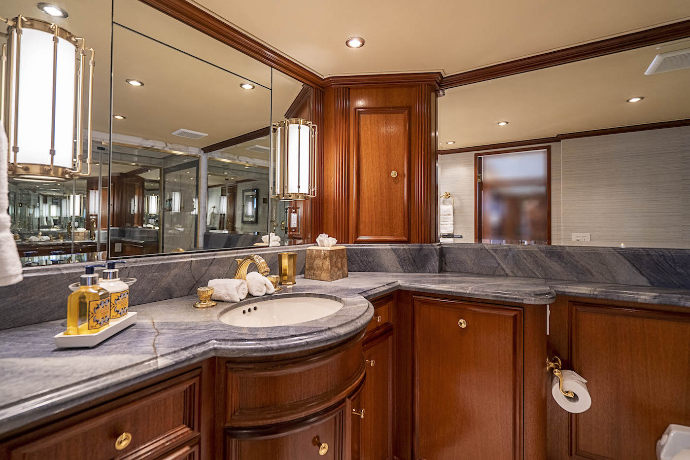 Master bathroom.jpg