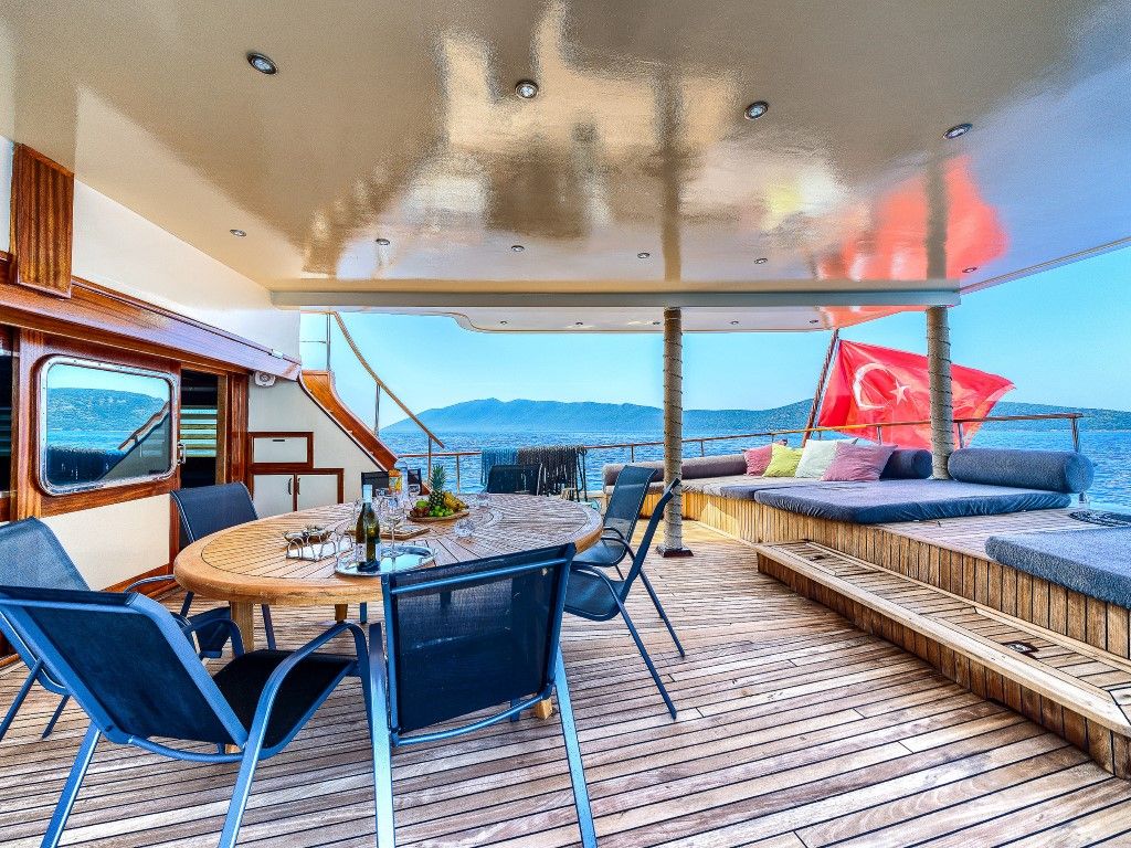 On deck facilities 8.jpg