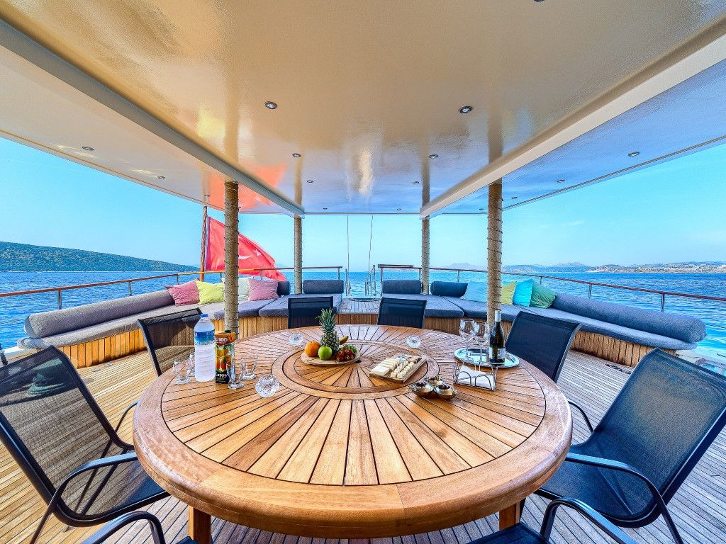 On deck facilities 9.jpg