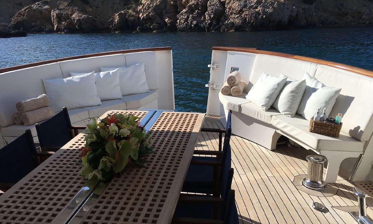 Outdoor living area 7.jpg