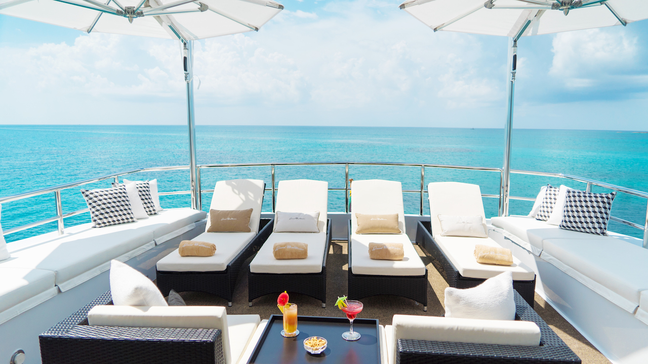 Sunbeds and sun deck area.jpg