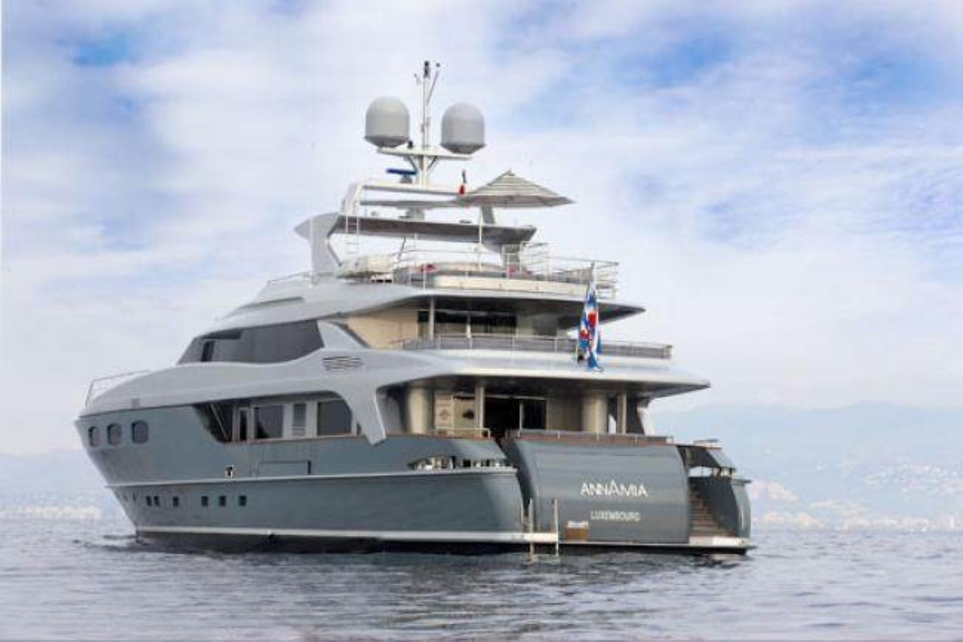 Superyacht ANNAMIA.jpg