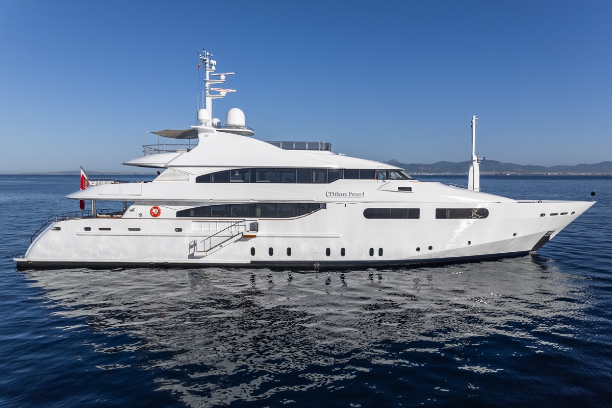 Titian Pearl -  side shot main.jpg
