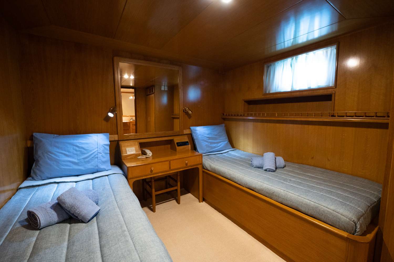 Twin Cabin 2.jpg