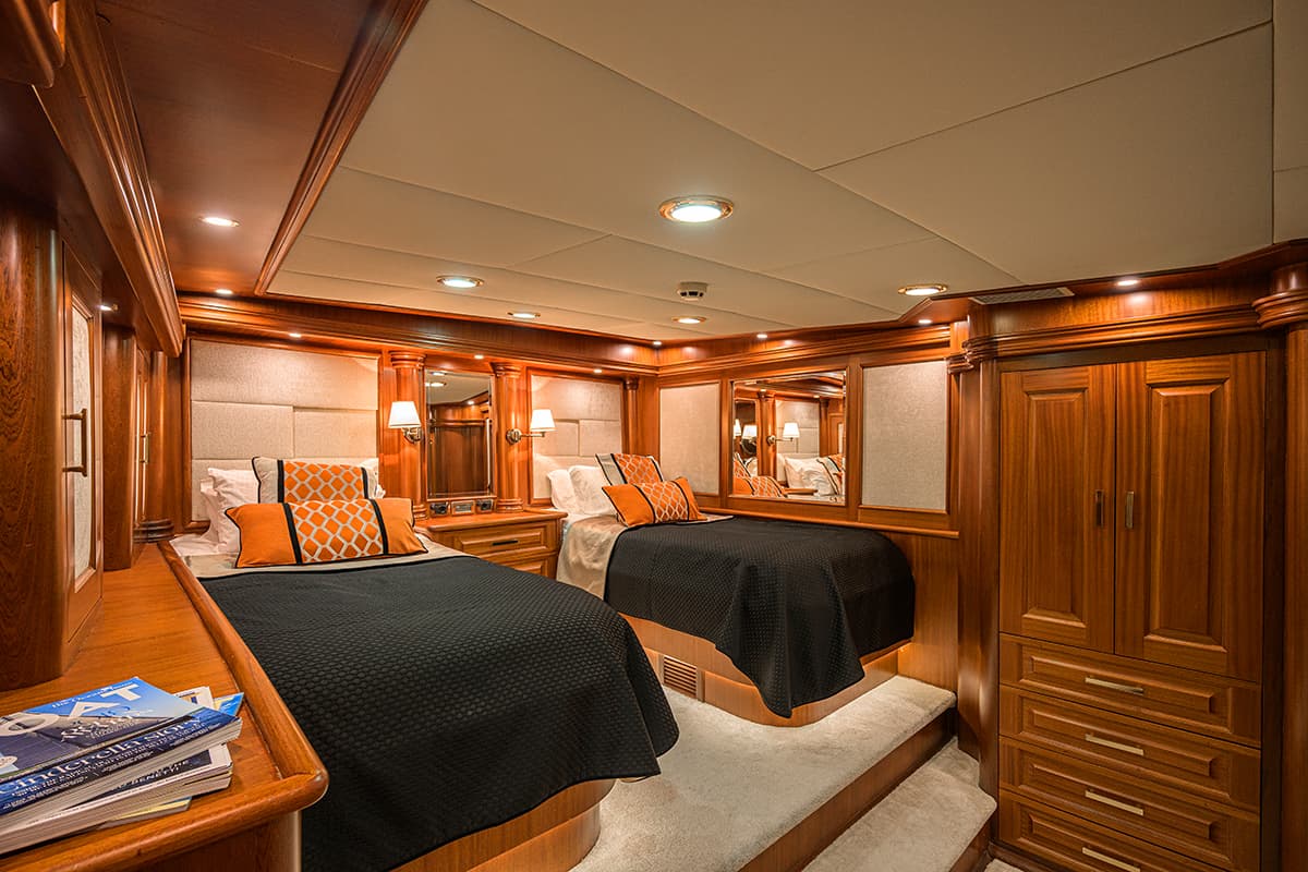 Twin cabin 3.jpg