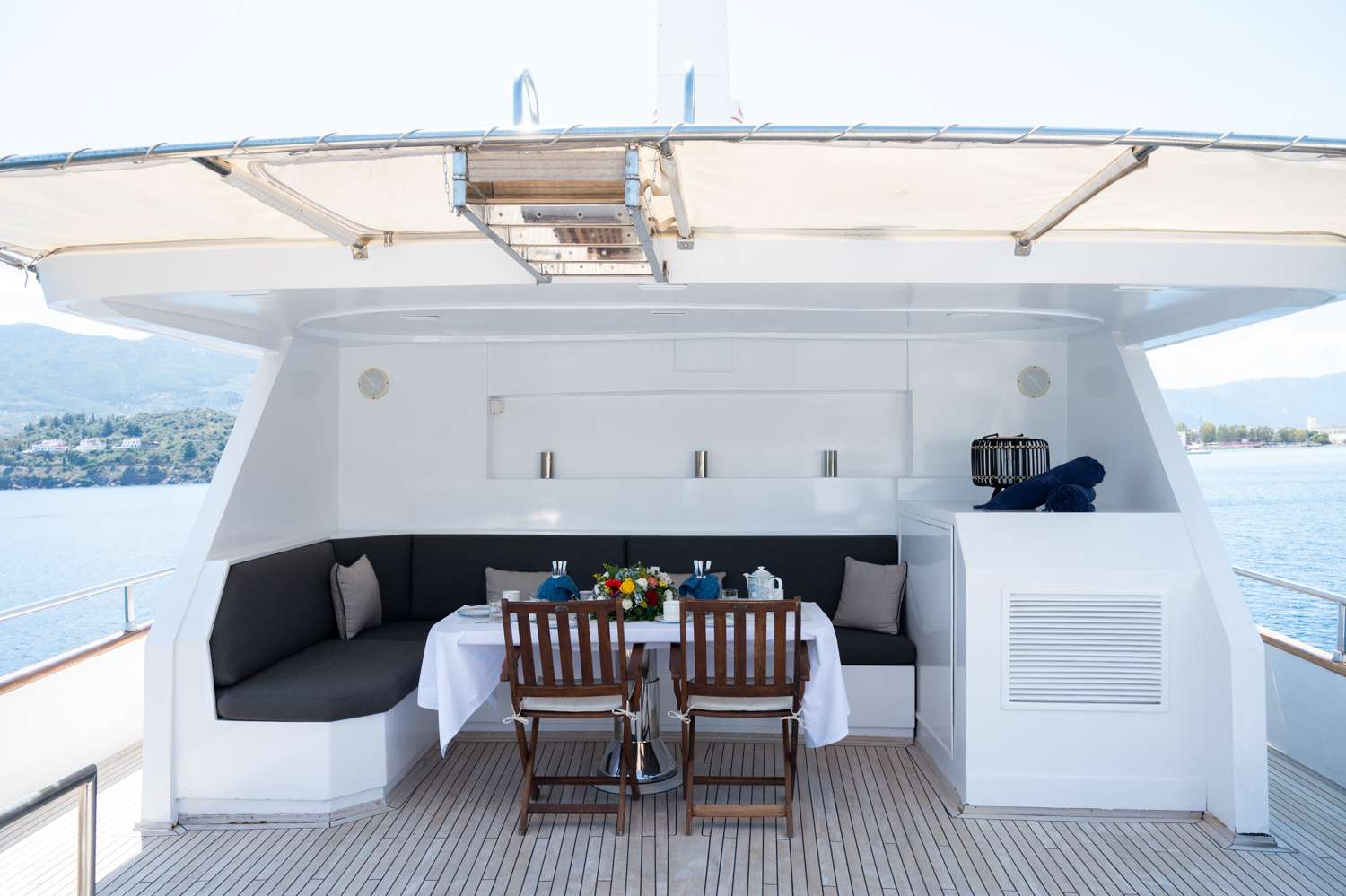 Upper Deck.jpg