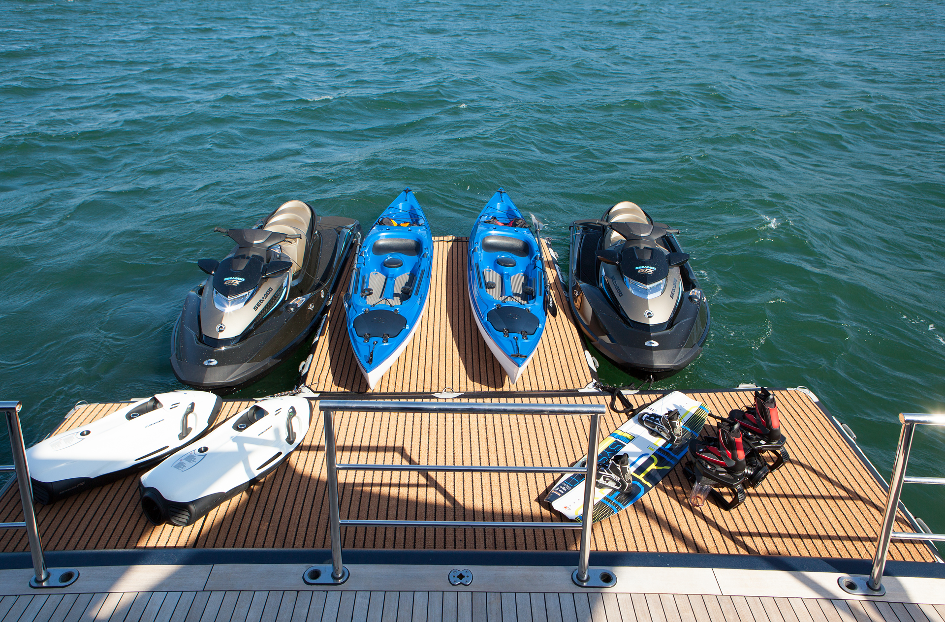 Water toys  00001.jpg