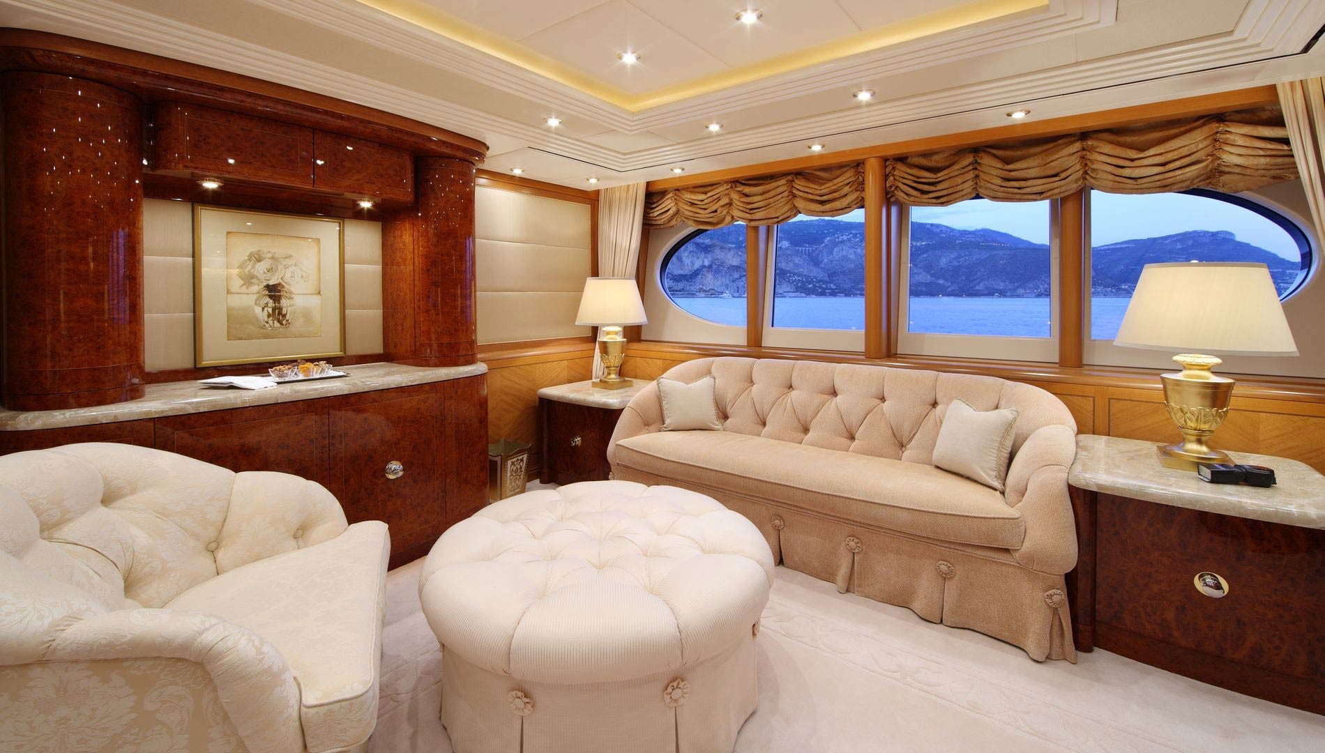 Yacht CAPRI by Lurssen - Interior.jpg