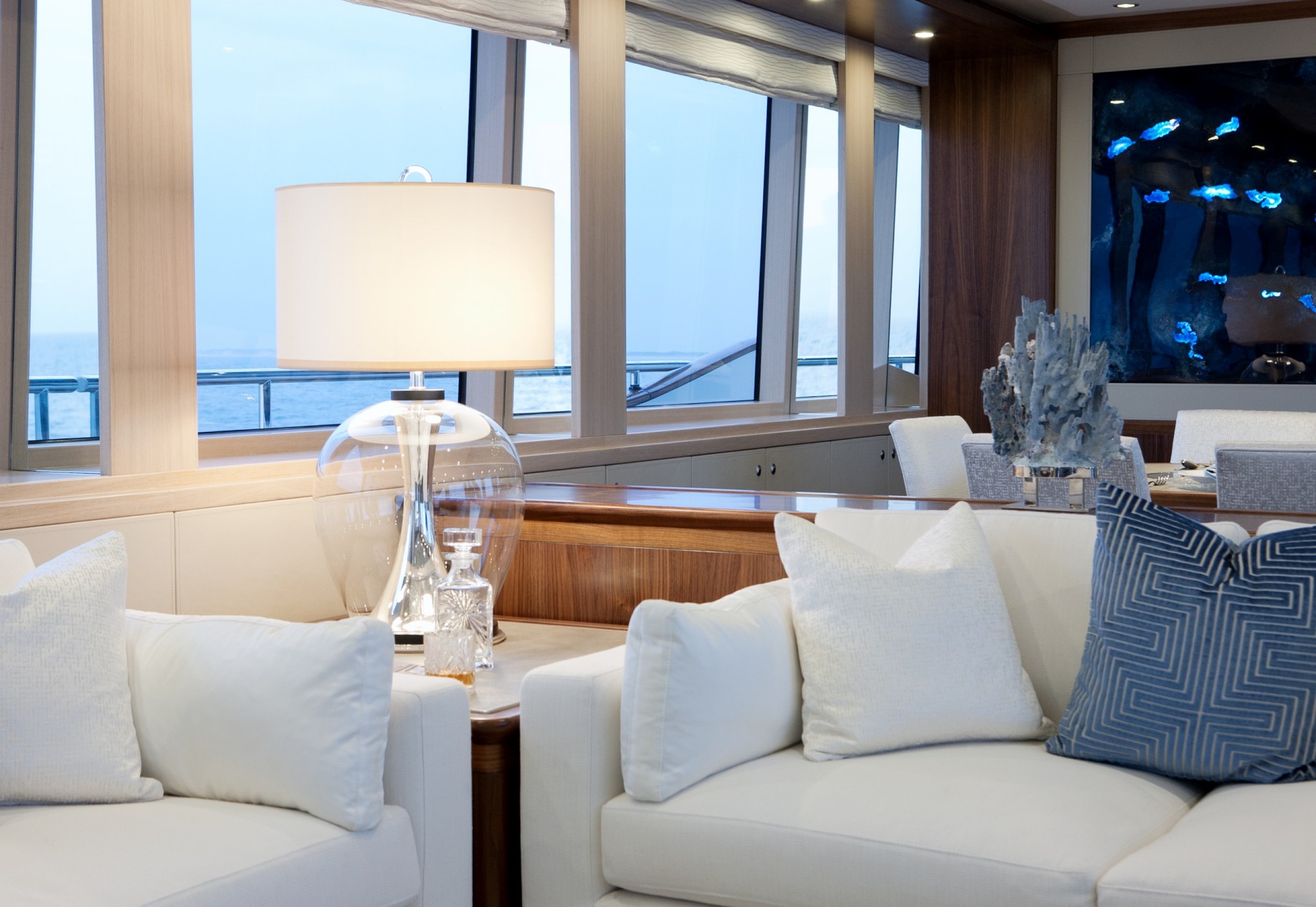 Yacht FIREFLY by Mulder - Salon details.jpg