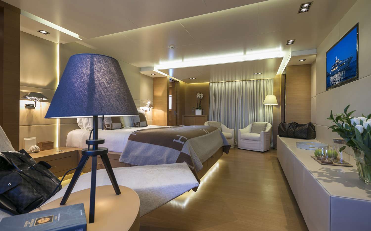 Yacht GEOSAND - Accommodation.jpg