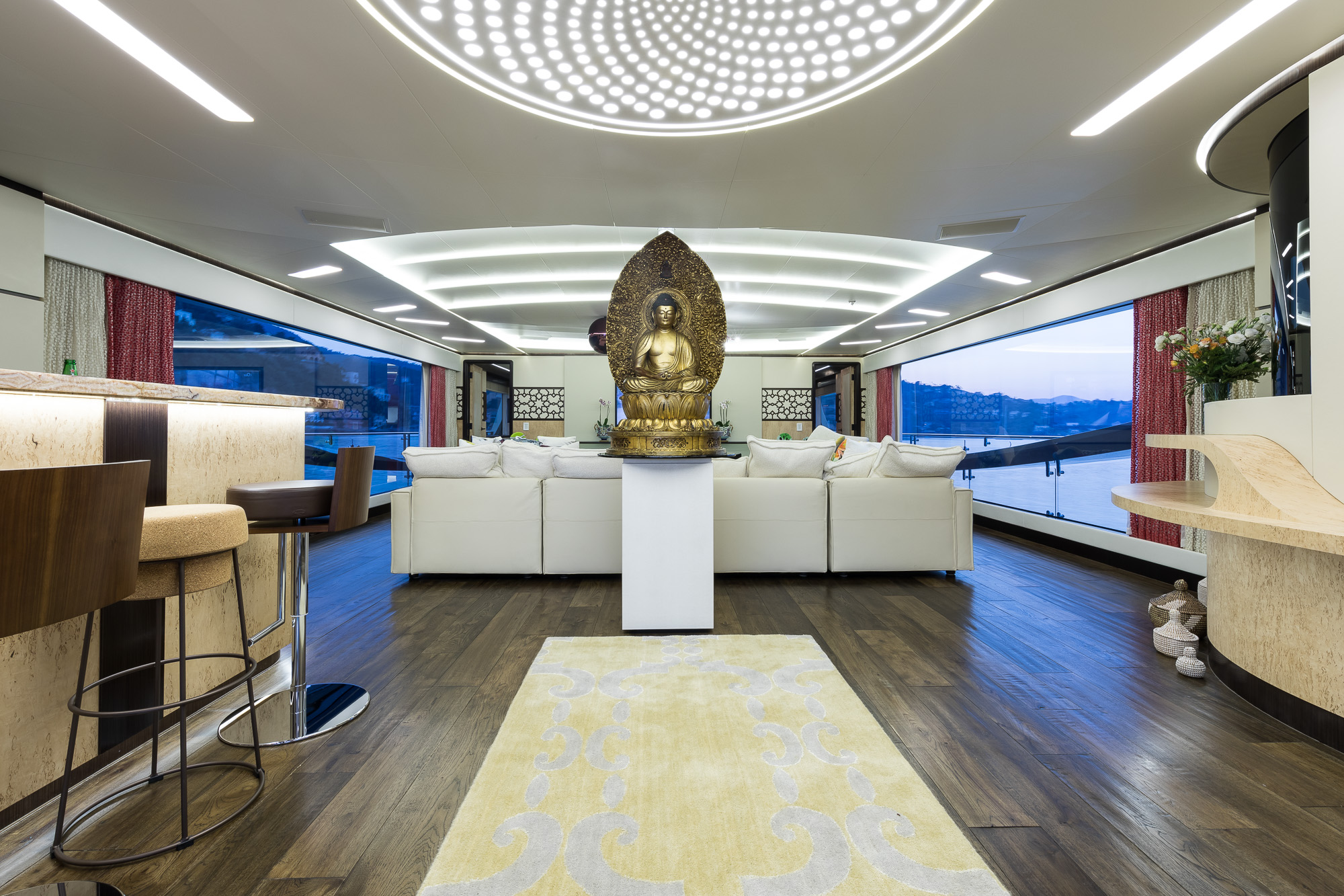 Yacht KHALILAH by Palmer Johnson - Salon.jpg
