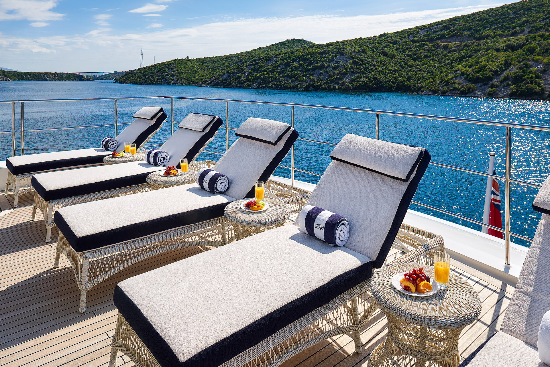 Yacht REVE D'OR by Sanlorenzo  - Sundeck Sunloungers.jpg