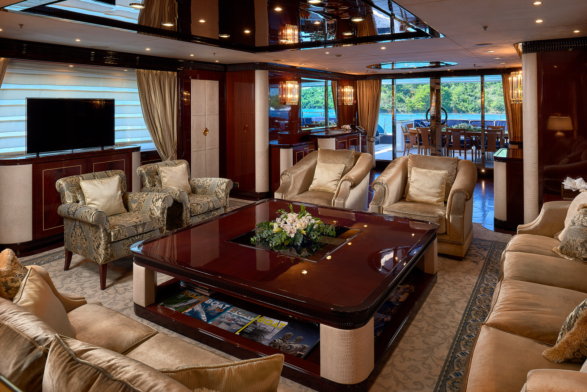 Yacht REVE D'OR by Sanlorenzo - Lounge 2.jpg