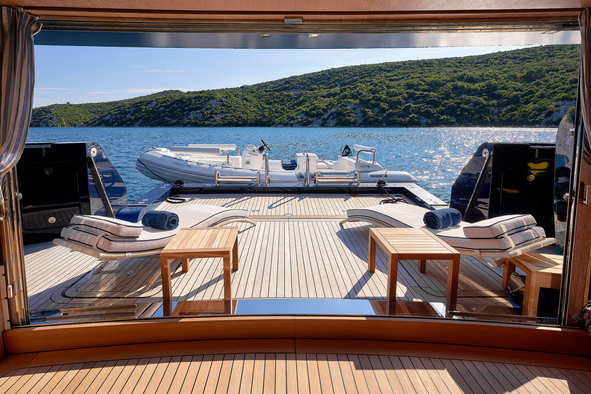 Yacht REVE D'OR by Sanlorenzo - Swim platform and tender.jpg