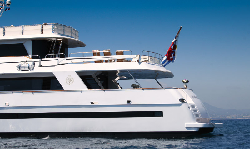 Yacht-821-6.jpg