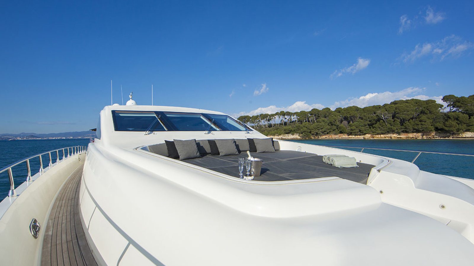 Yacht_rg512_Superyacht.jpg