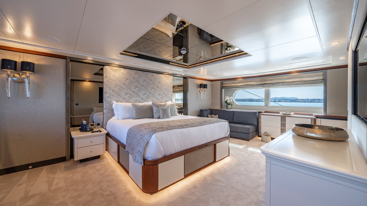 cabin master.jpg