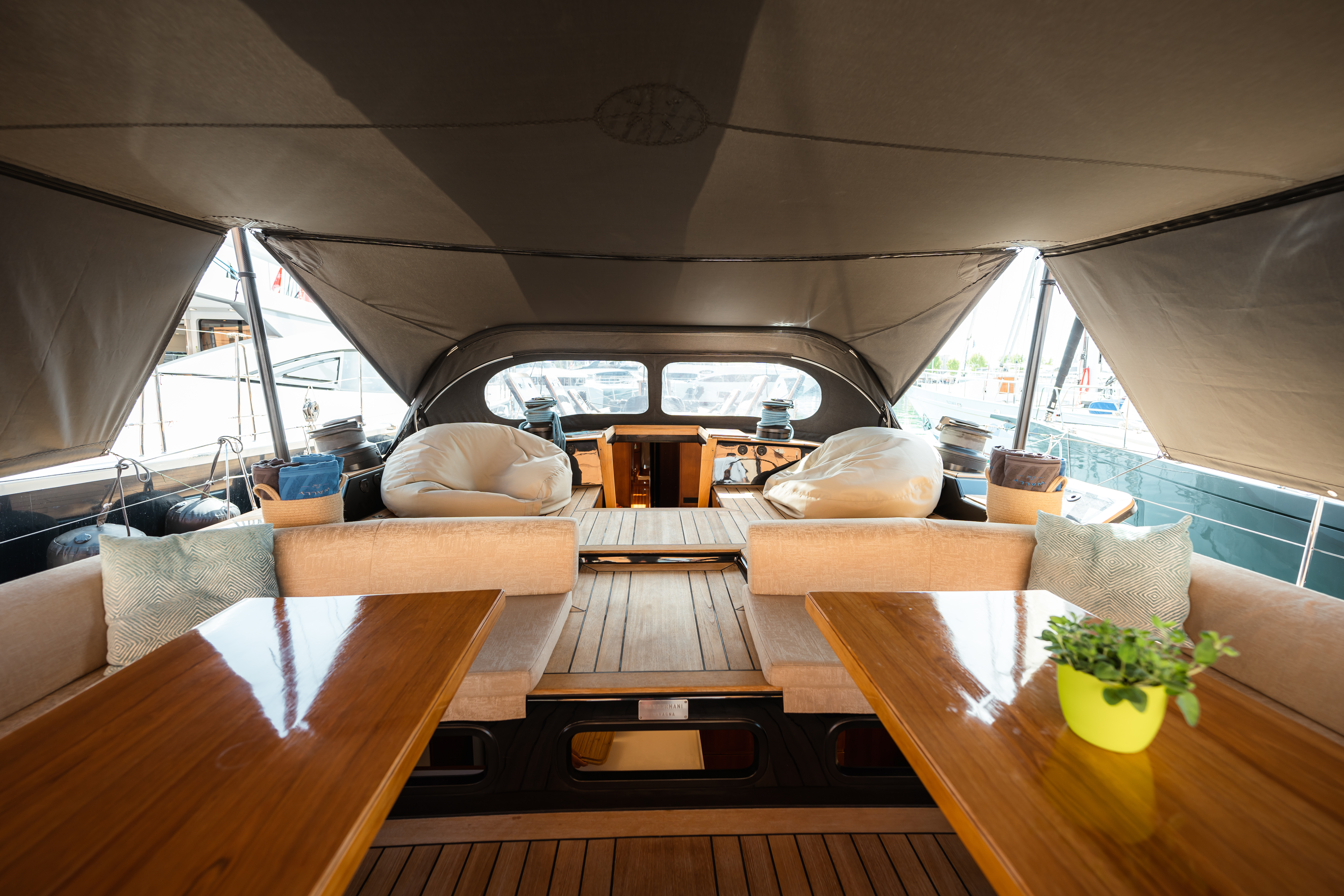 deck area - covered.jpg