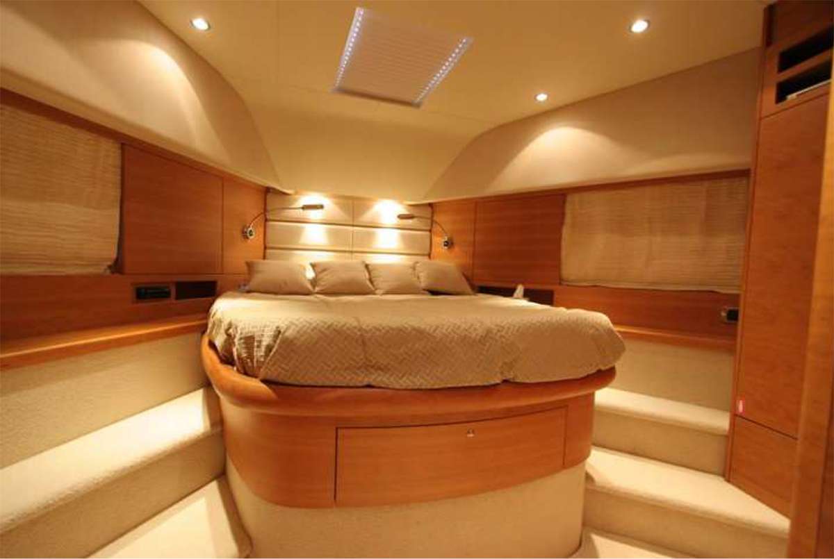 double guest cabin .jpg