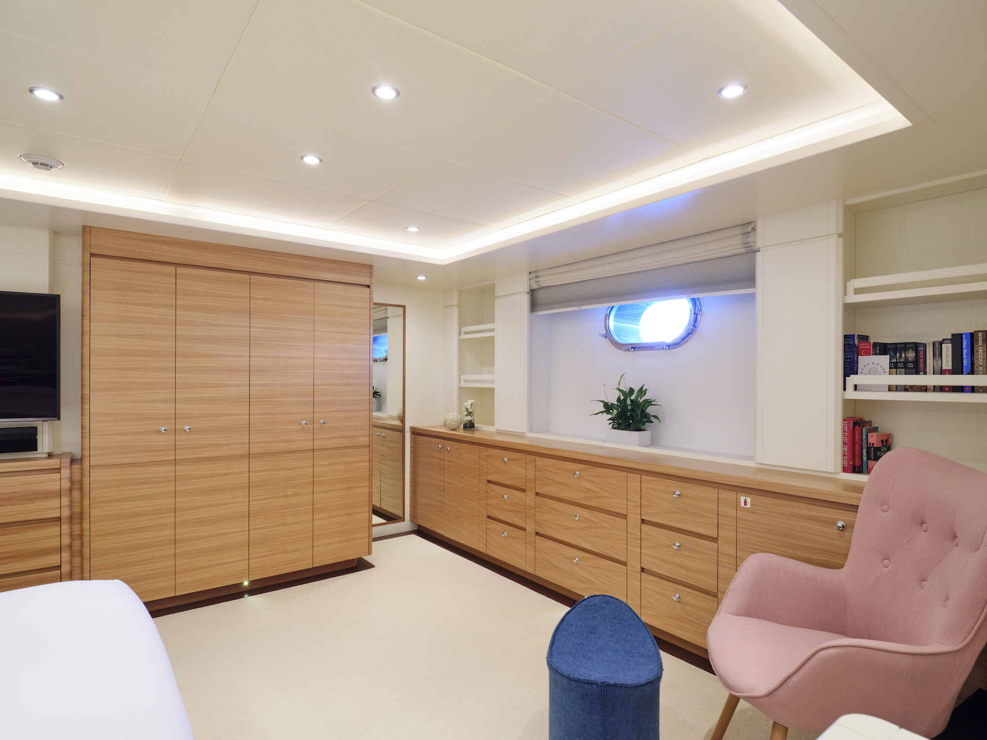 double guest suite   .jpg