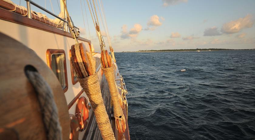 dream-voyager-yacht-.jpg
