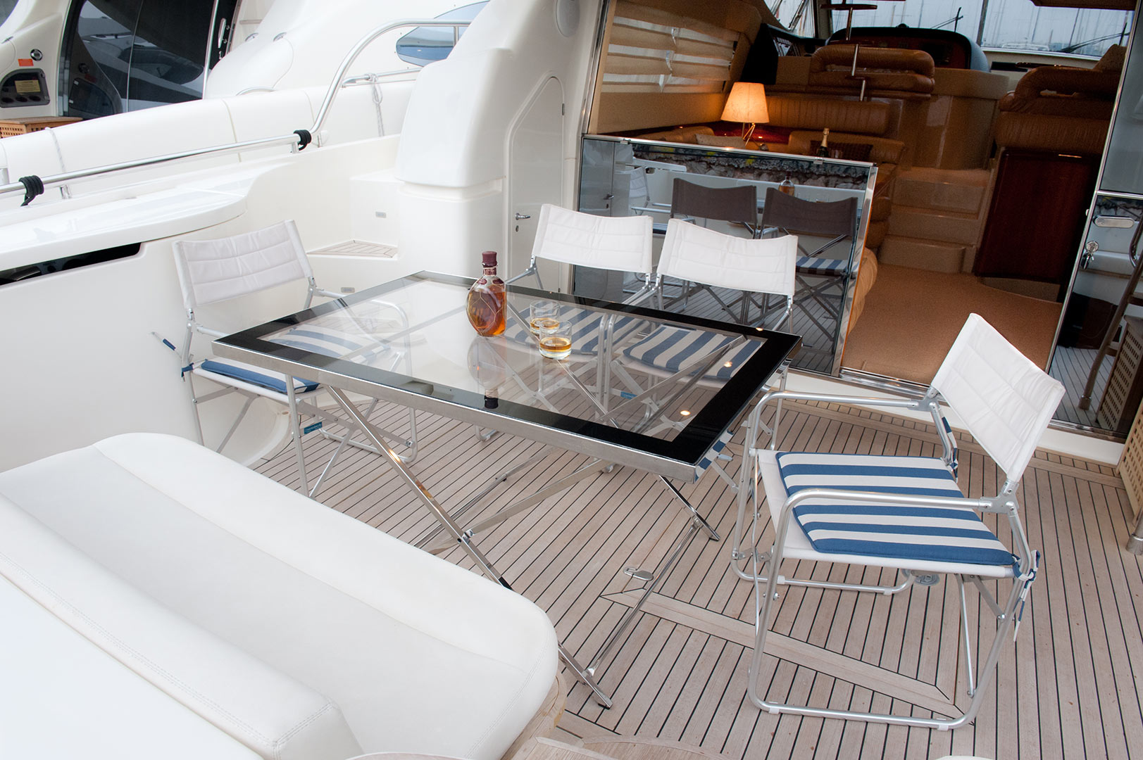 esperance-deck-02.jpg