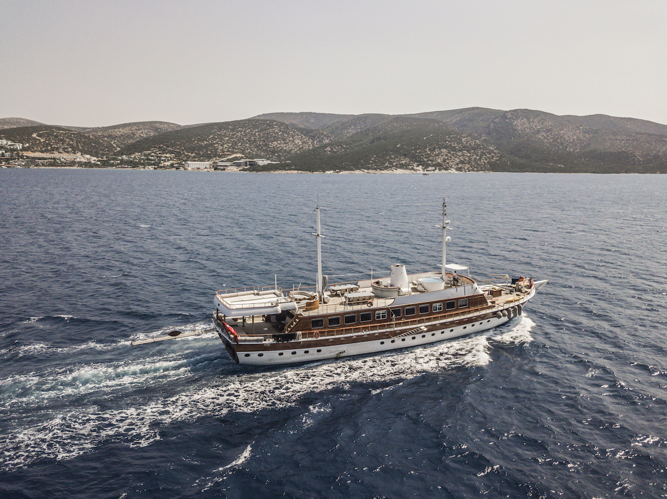 gulet cruising.jpg