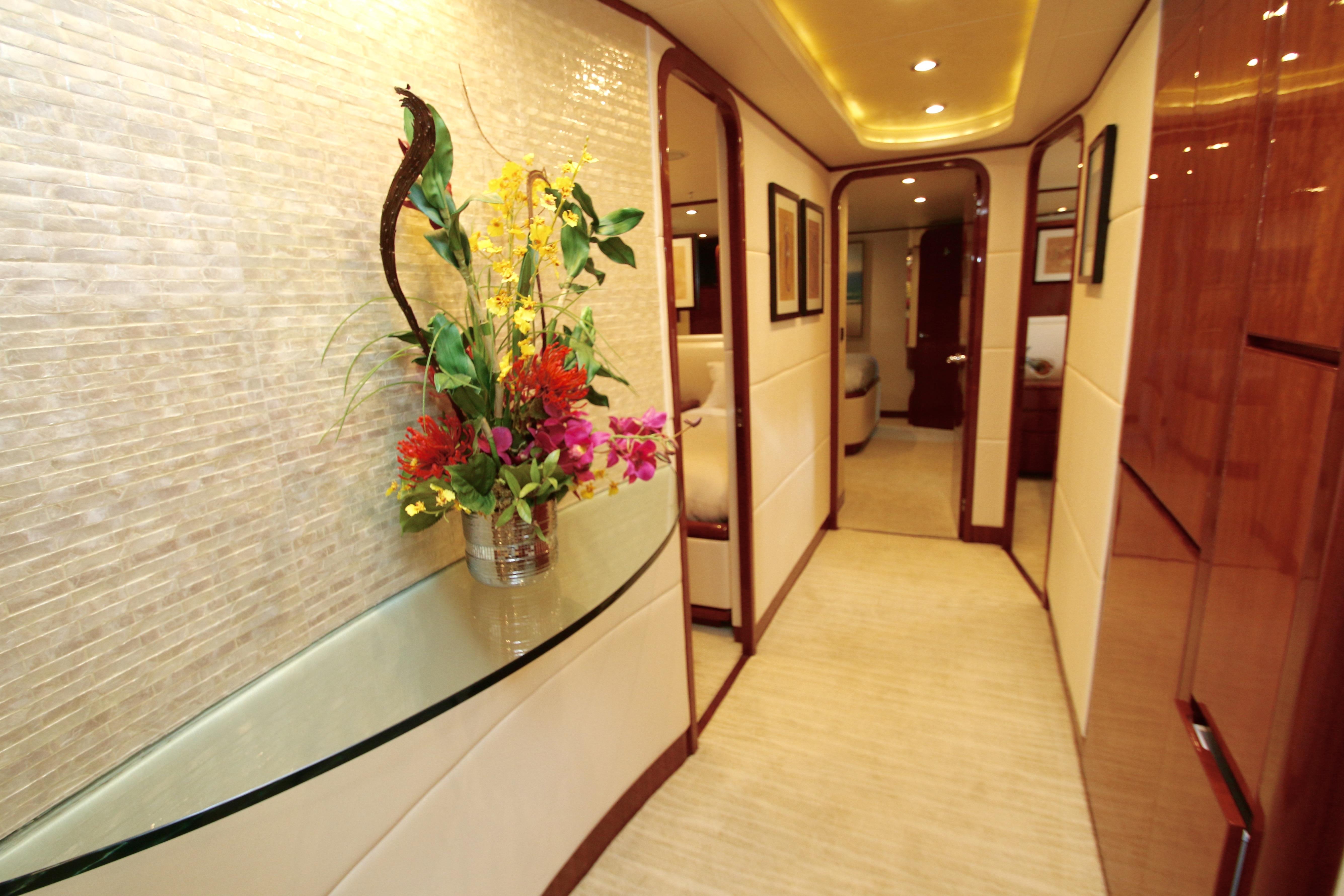interior hallway detail.jpg