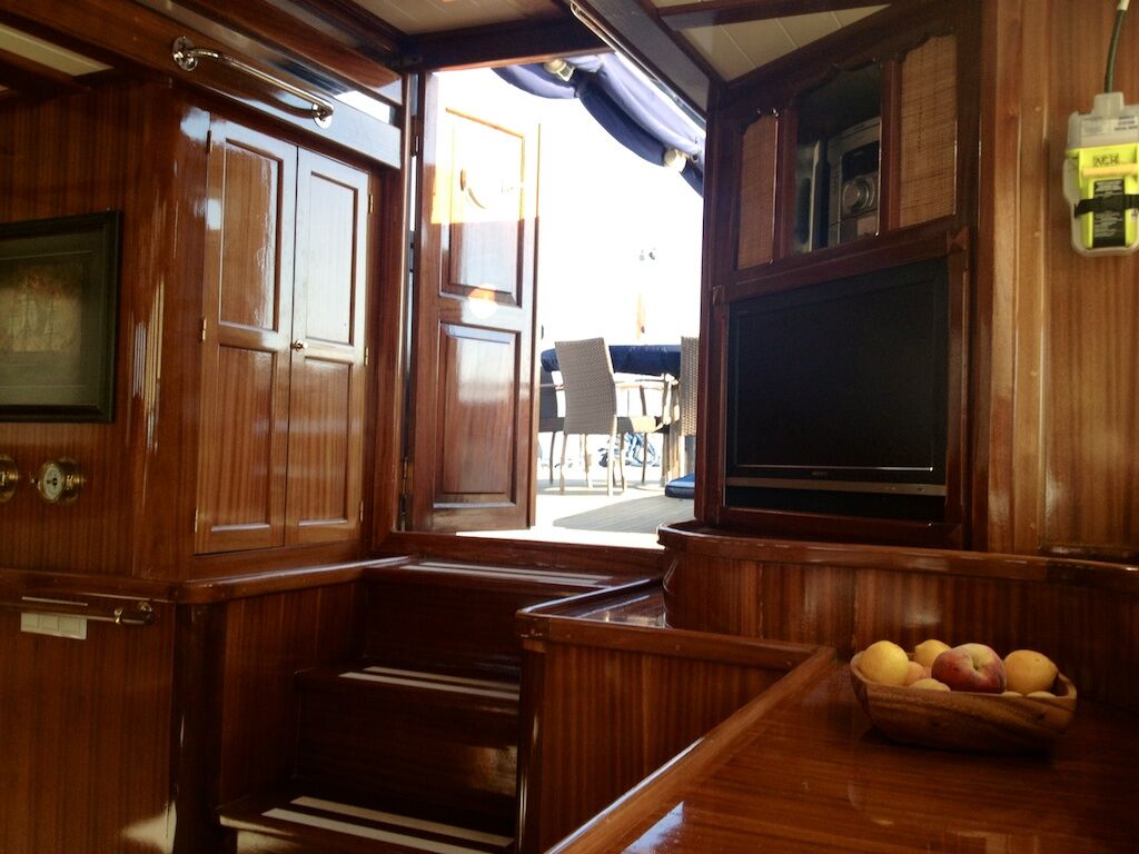 interiors  .jpg