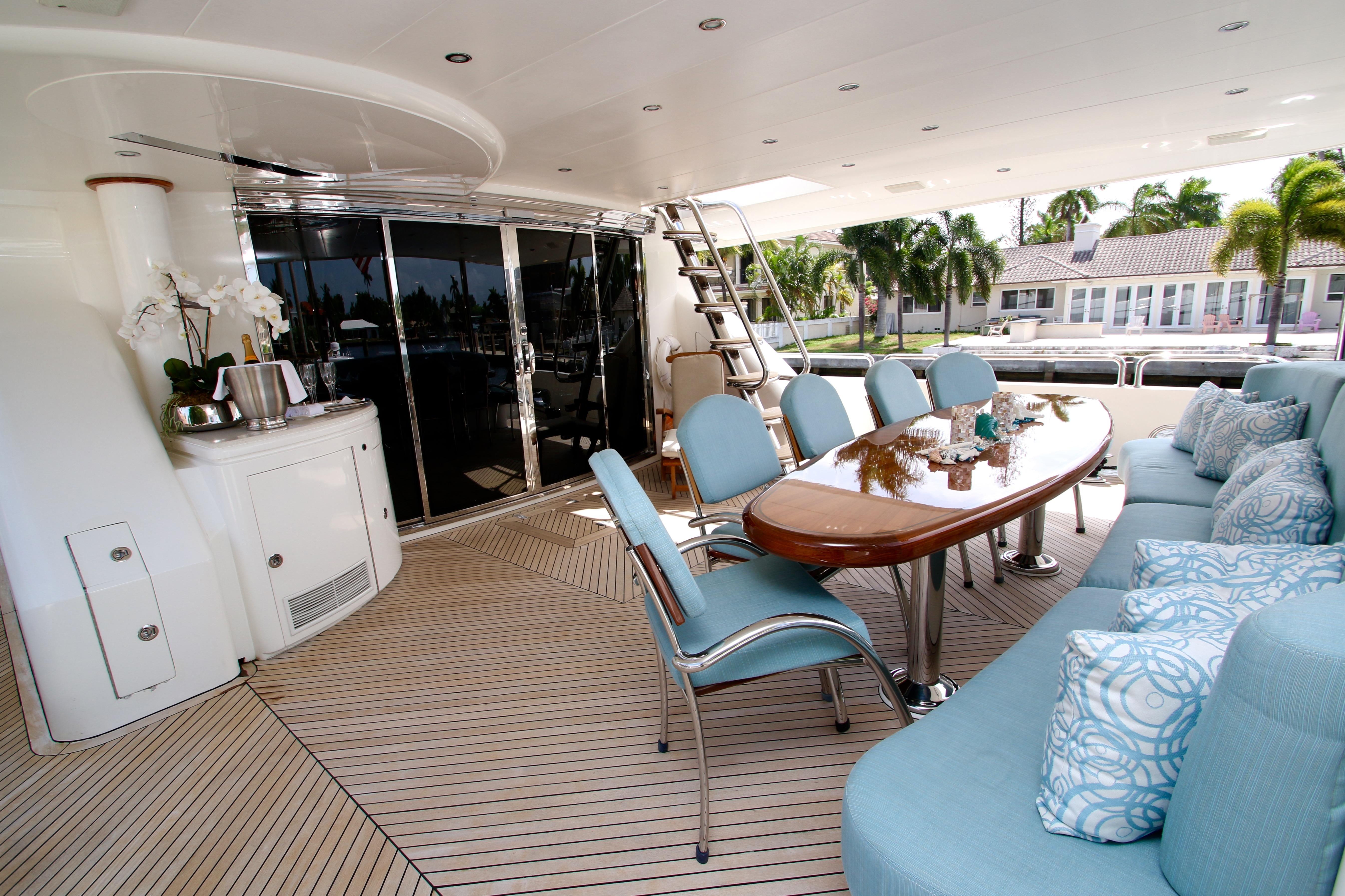 large aft deck.jpg