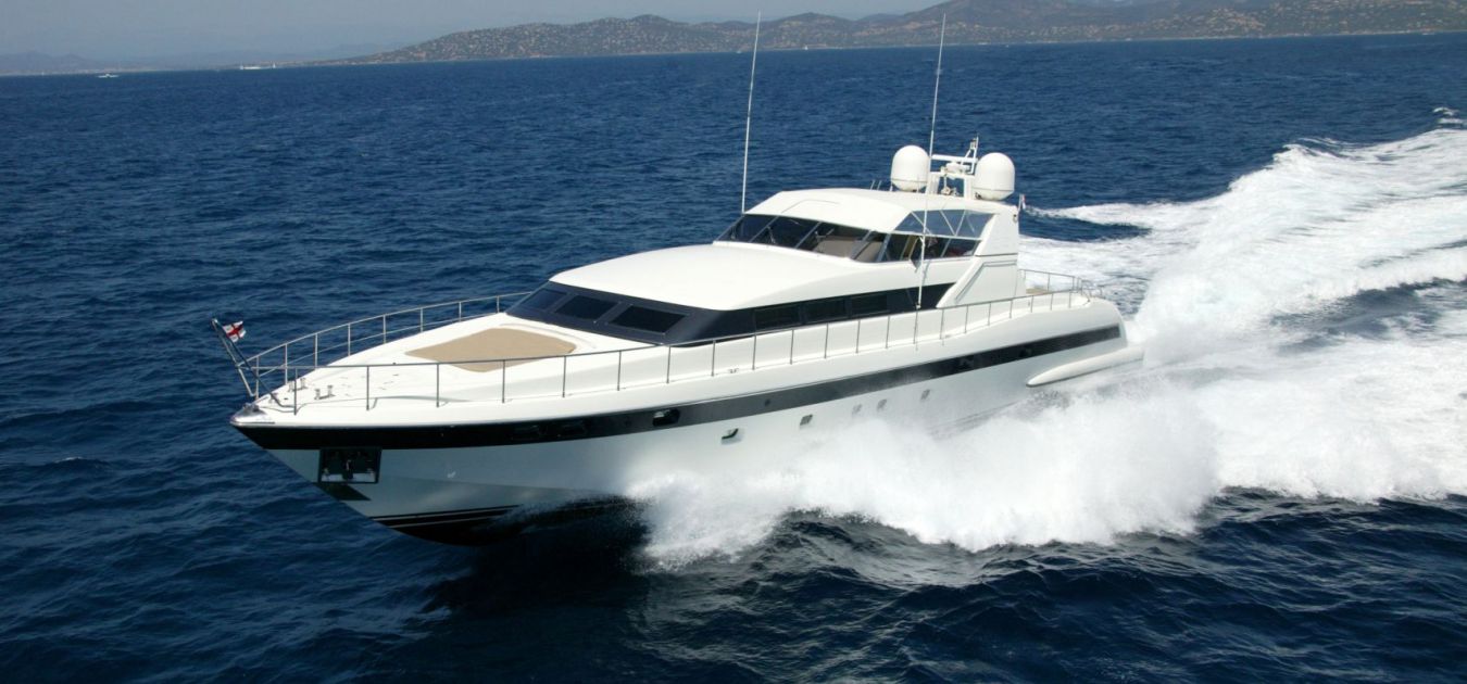 mangusta-master-1350-630.jpg