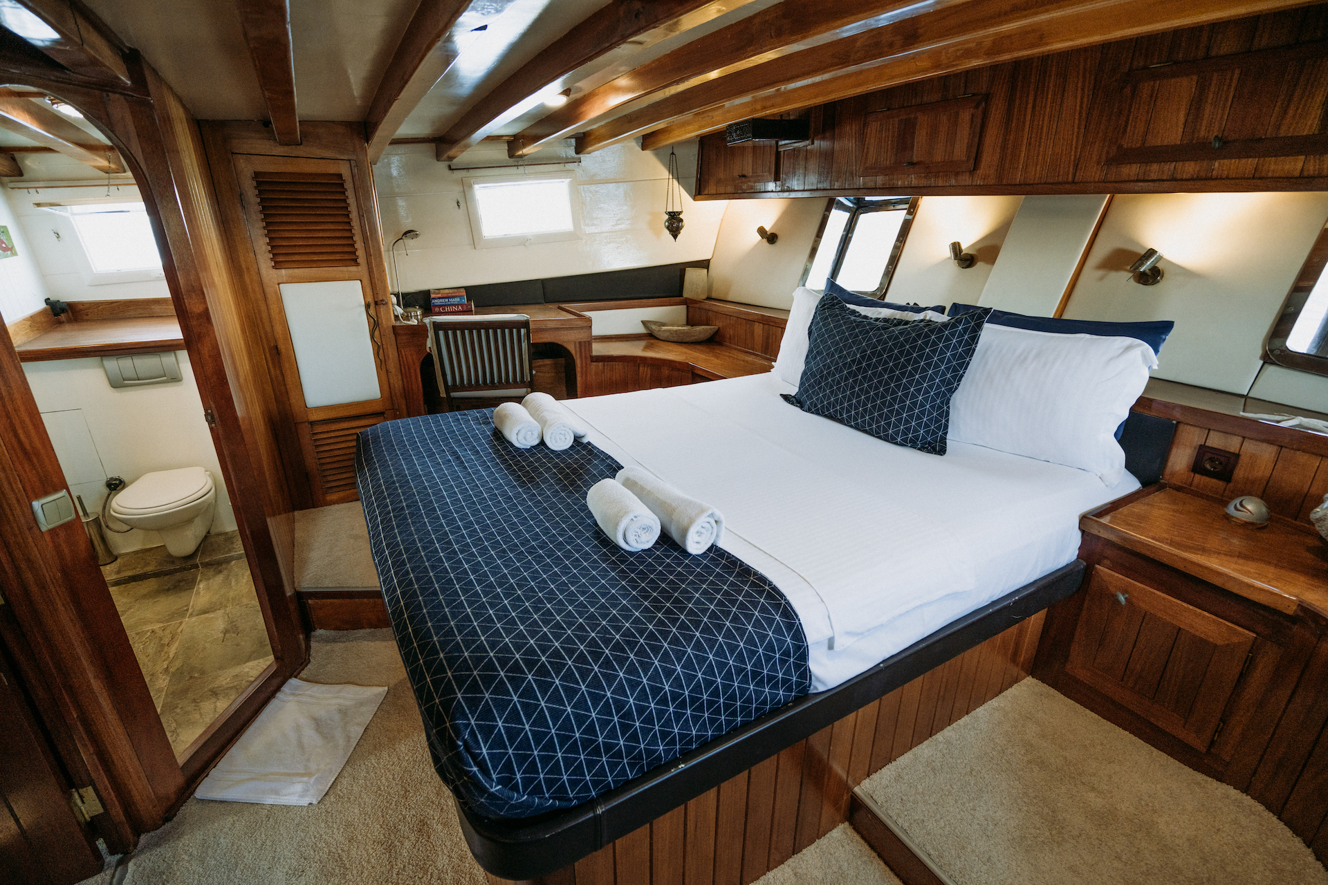 master cabin  .jpg