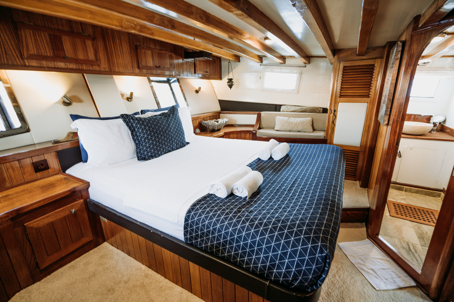 master cabin.   .jpg