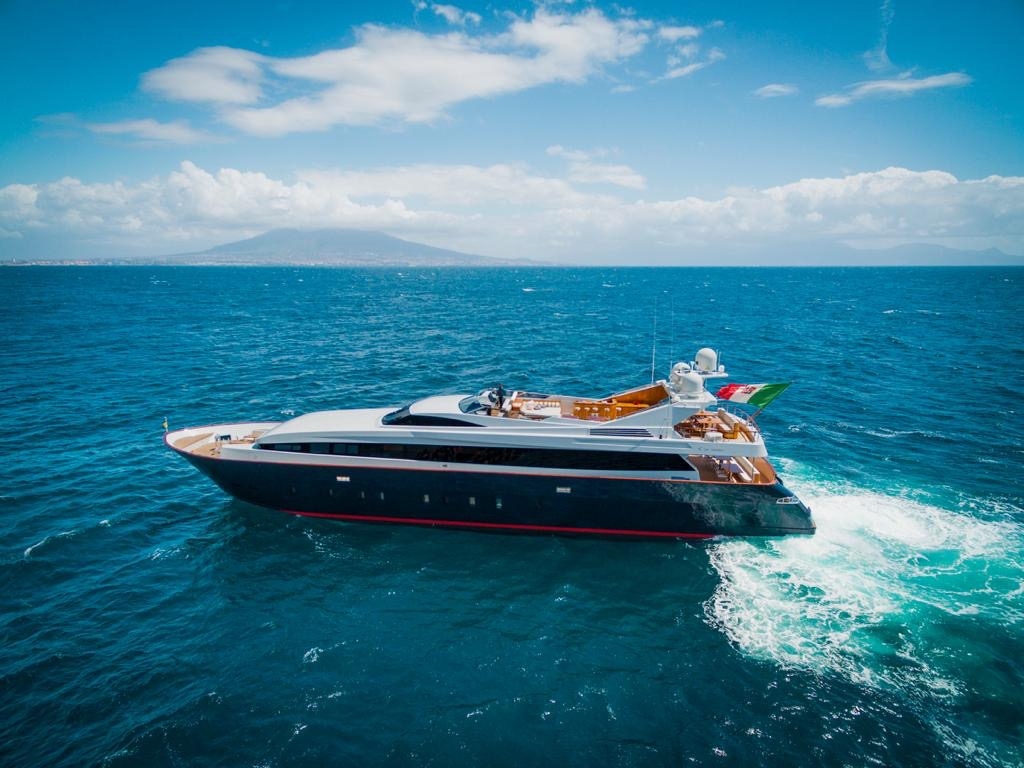 motor yacht A TOO.jpg