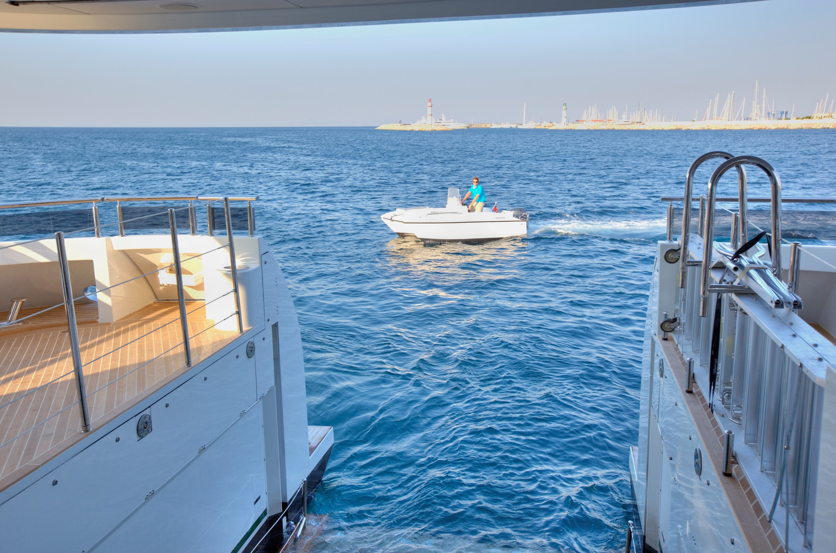 stern platform submerged (2).jpg