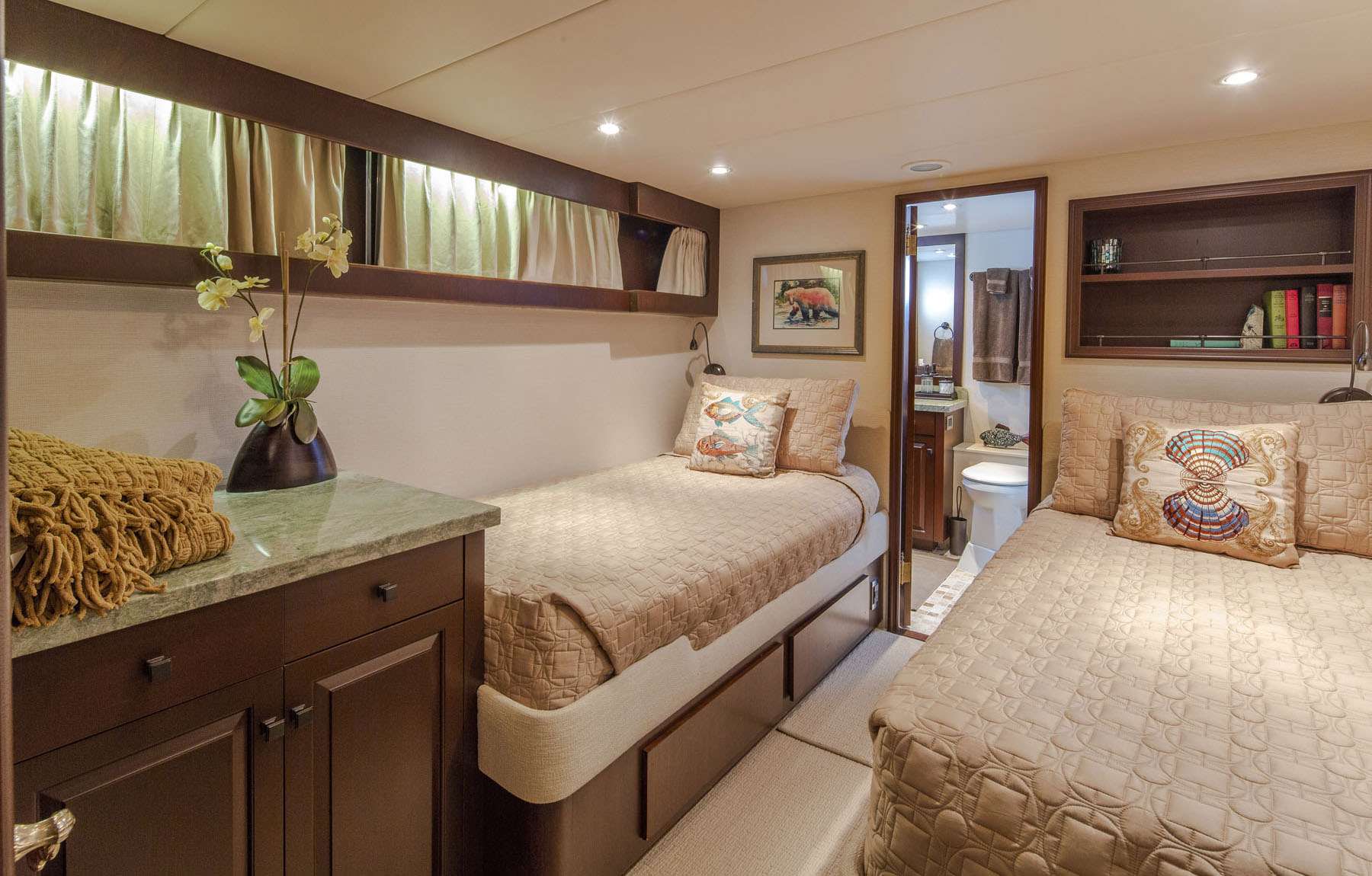 twin suite.jpg