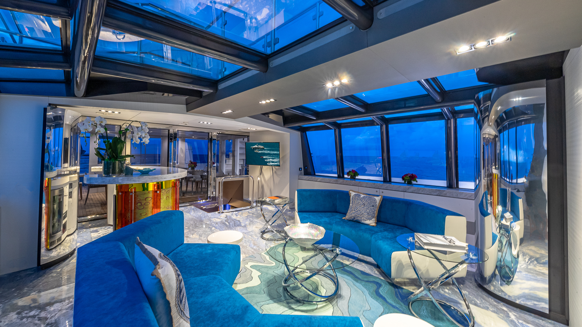  Sky Lounge.jpg