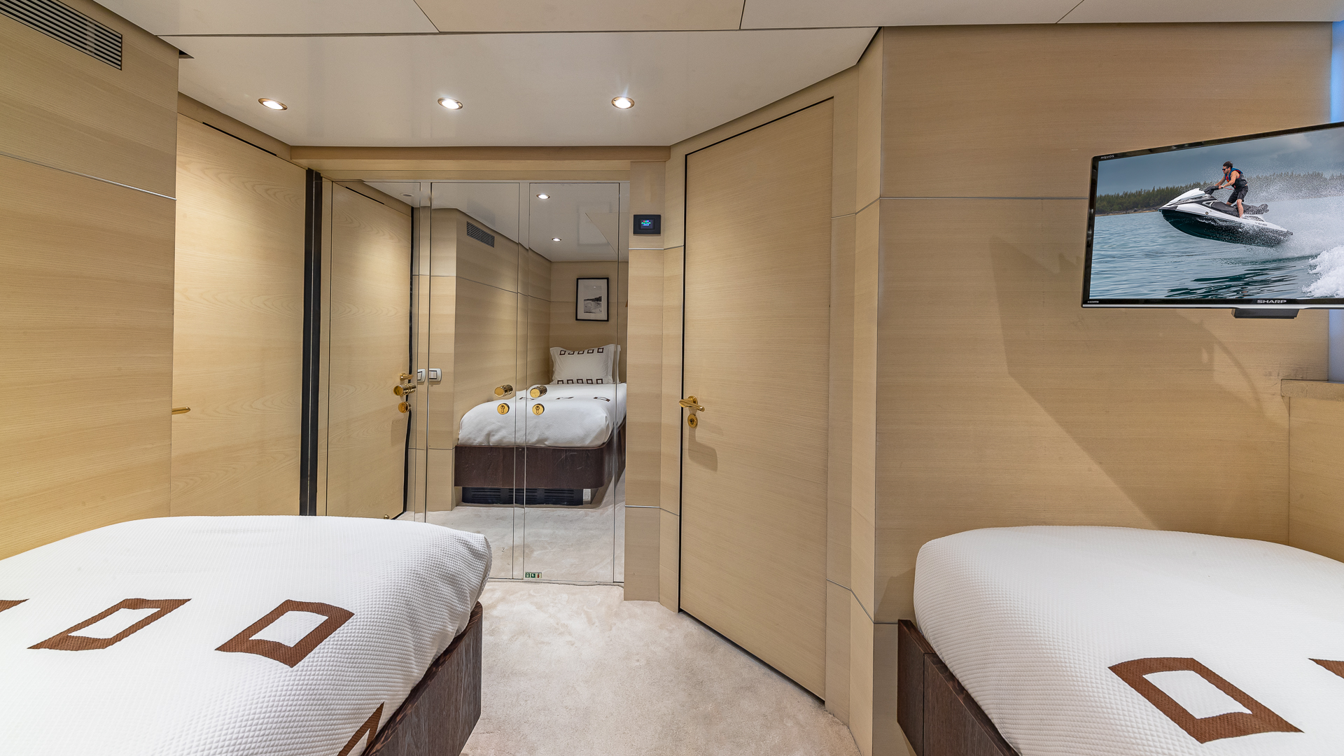  Twin Stateroom for guests.jpg