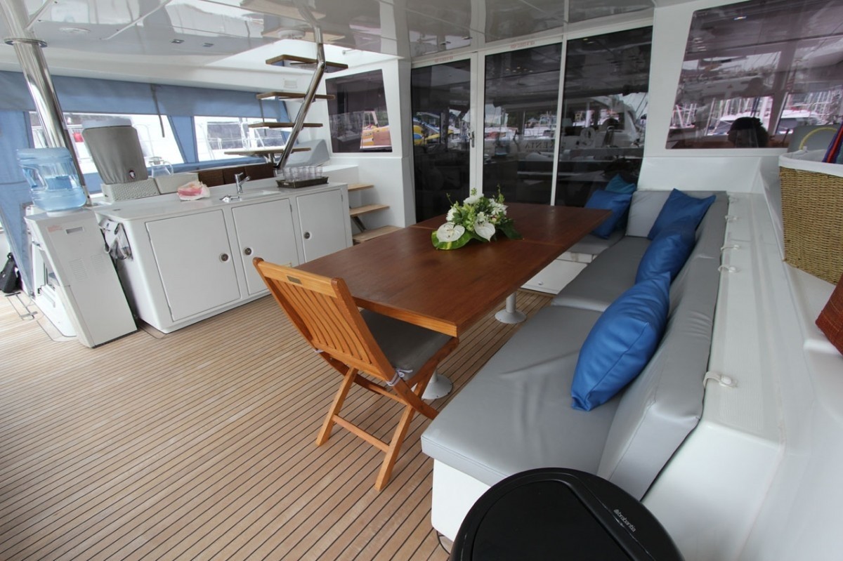 [19m-Yacht-FOXY-LADY]-9043-125.jpg