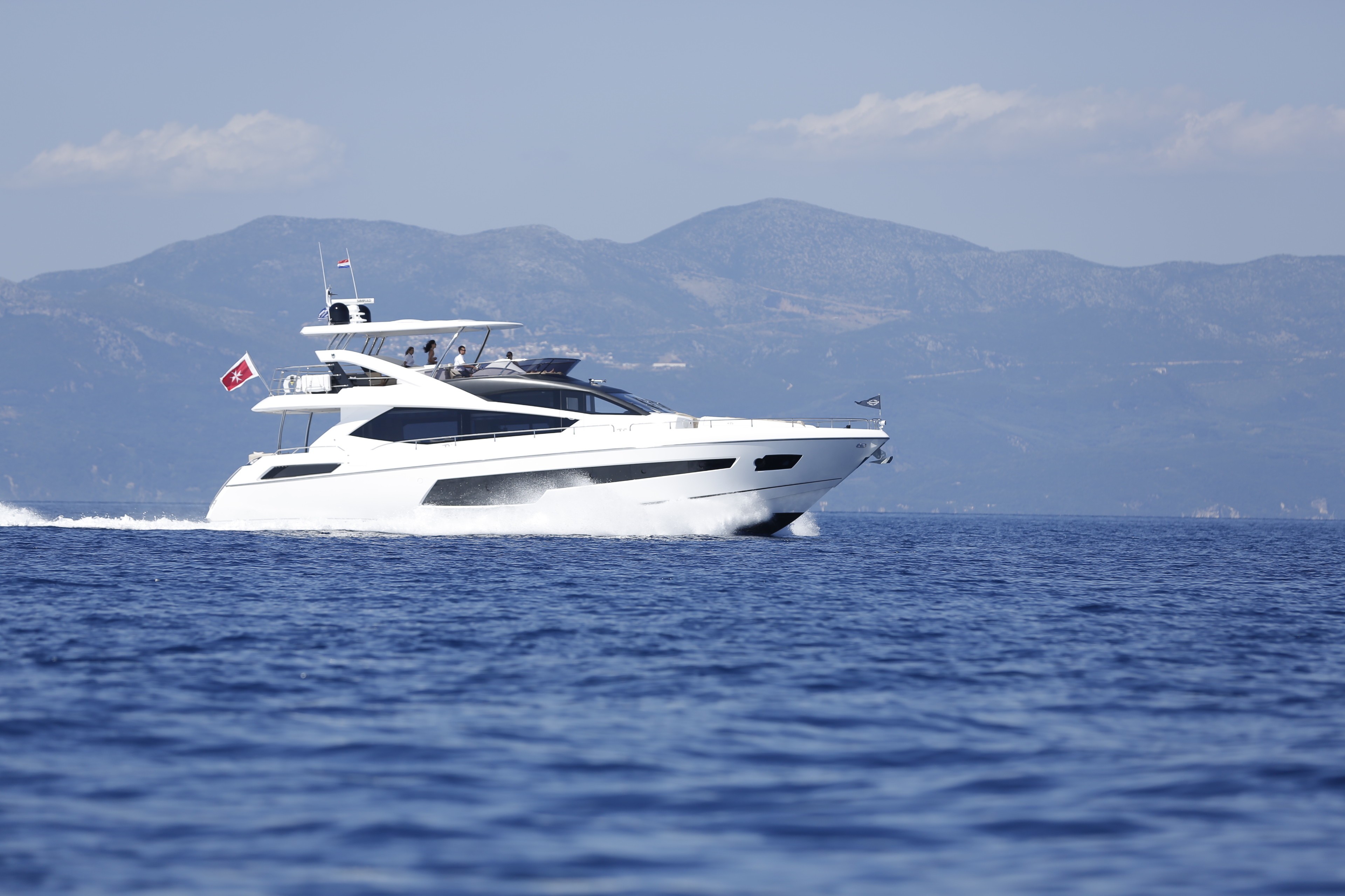 [23m-Yacht-FINEZZA]-9037-168.jpg
